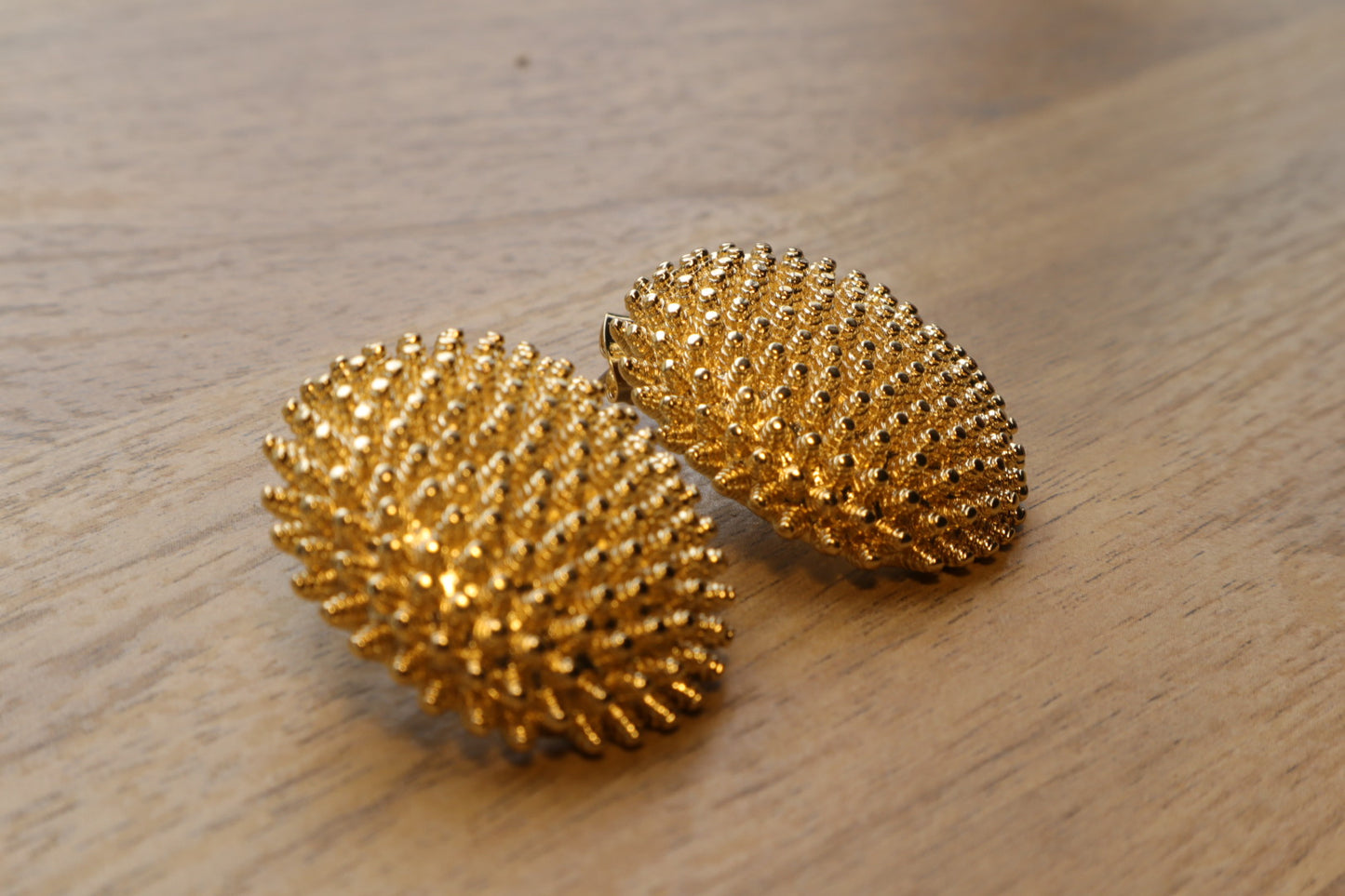 Unconventional elegance. Our 18K gold-filled hedgehog earrings are a playful yet sophisticated statement piece.