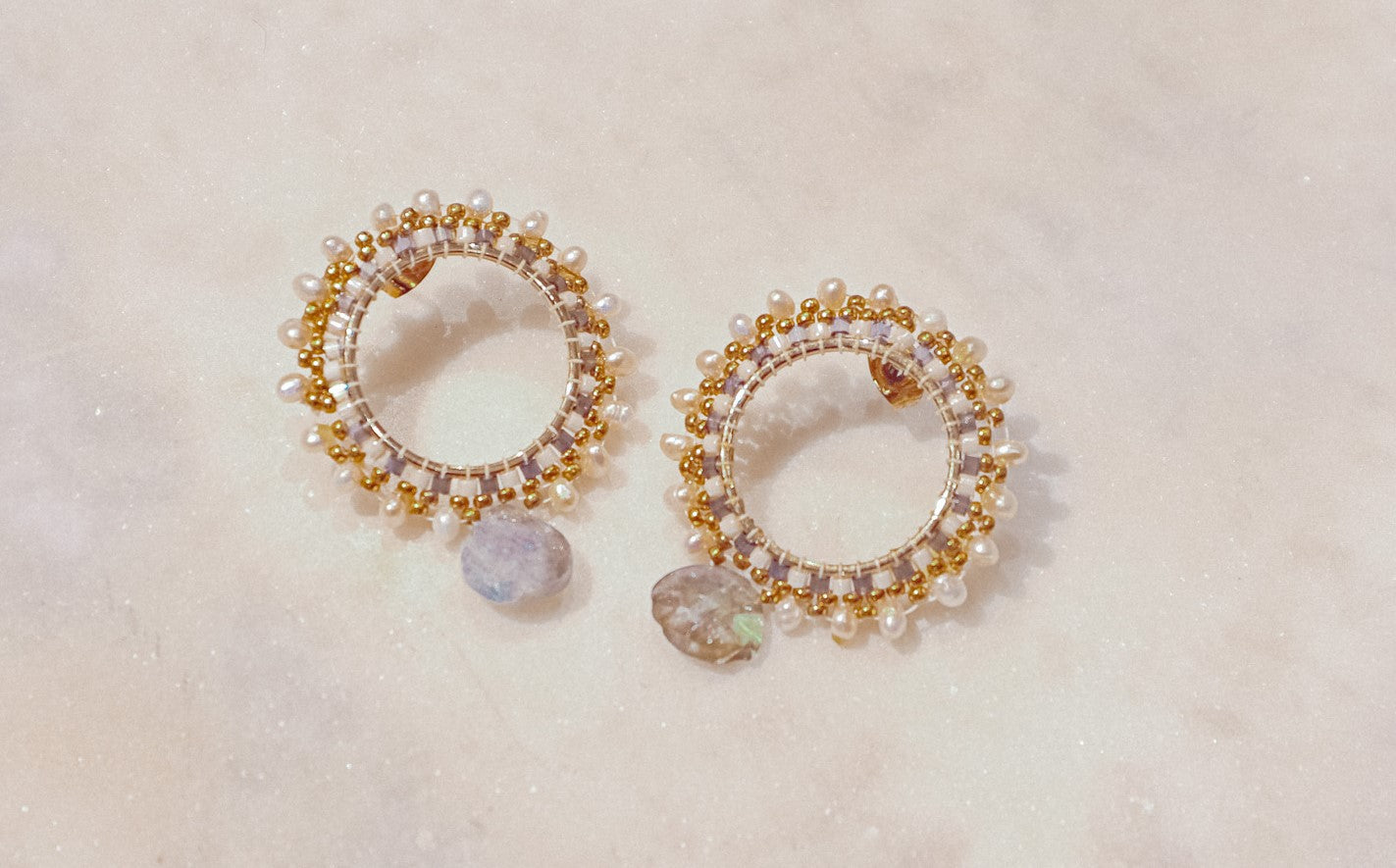 A trio of textures on this one-of-kind set of earrings: Keshi pearls, delicate Miyuki beads, and mesmerizing labradorite drops. Gold-filled findings on sterling silver posts for comfort.